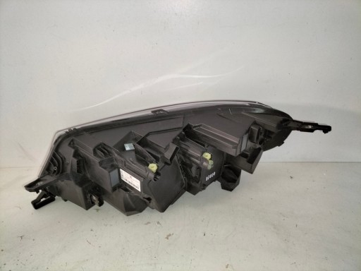 LAMPA FAR PREDNJA DESNA STRANA PEUGEOT EXPERT IV TRAVELLER 24- FULL LED