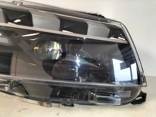 LAMPA FAR PREDNJA DESNA STRANA PEUGEOT EXPERT IV TRAVELLER 24- FULL LED