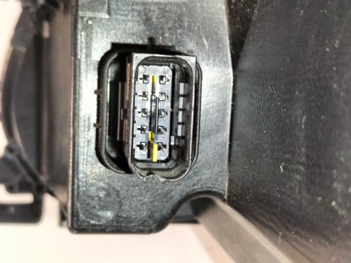 LAMPA FAR PREDNJA DESNA STRANA PEUGEOT EXPERT IV TRAVELLER 24- FULL LED