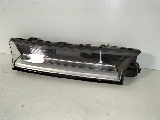 MAGLENKA LAMPA FAR LED DRL PREDNJA STRANA DESNA VW T7 MULTIVAN 21-