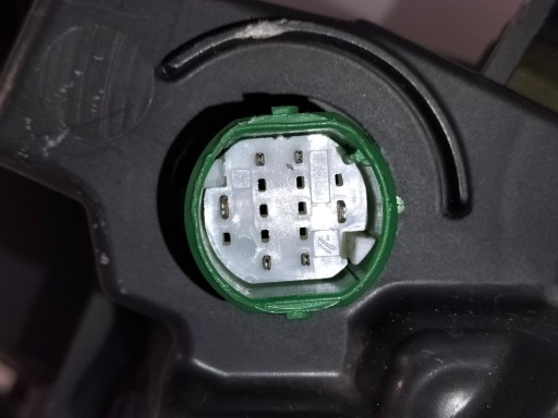 LAMPA FAR PREDNJA DESNA STRANA ALFA ROMEO MILANO JUNIOR 24- FULL LED