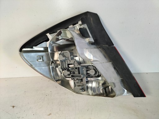 LAMPA FAR ZADNJA  ZADNJI DESNA STRANA MERCEDES CLC CL203 08-11