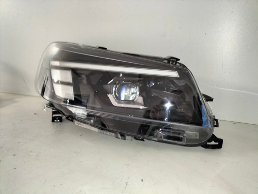 LAMPA FAR PREDNJA DESNA STRANA OPEL VIVARO C ZAFIRA D REDIZAJN 24- FULL LED LUX
