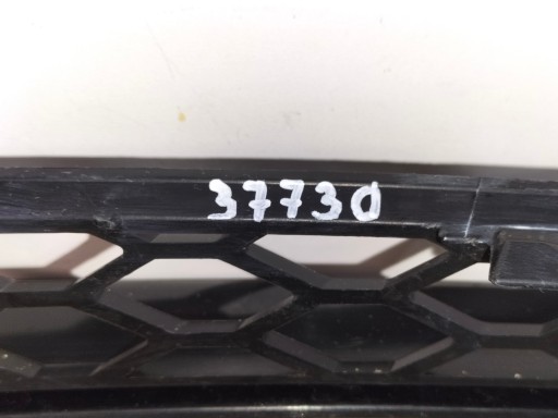 MASKA MREŽICA BRANIKA PREDNJA STRANA LIJEVA AUDI TT RS 8J 06-14
