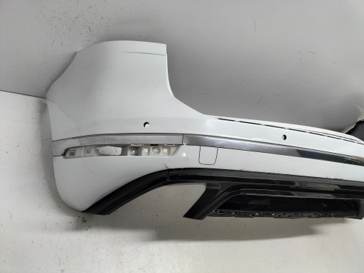 BRANIK ZADNJI VW TOUAREG 7P REDIZAJN 14-18 R-LINE