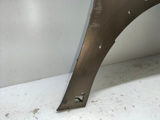 BLATOBRAN ZADNJI LIJEVA STRANA BMW I3 01 13-