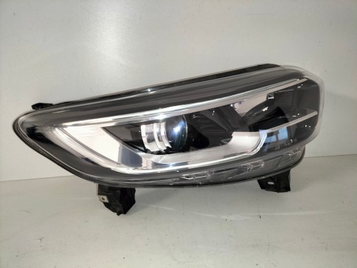LAMPA FAR PREDNJA DESNA STRANA RENAULT KADJAR 15- LAMPA FAR PREDNJA DESNA STRANA RENAULT KADJAR 15-