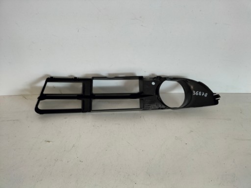 MASKA MREŽICA BRANIKA PREDNJA STRANA DESNA BMW 5 E60 E61 03-07 MASKA MREŽICA BRANIKA PREDNJA STRANA DESNA BMW 5 E60 E61 03-07