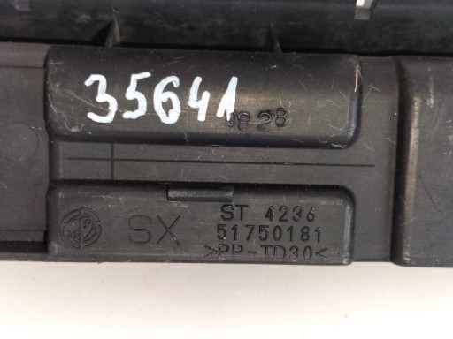 NOSAČ BRANIKA ZADNJI LIJEVA STRANA FIAT GRANDE PUNTO 05- EVO