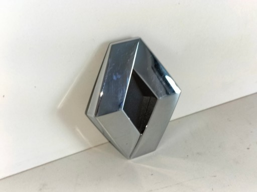 ZNAK EMBLEMAT GEPEKA ZADNJI RENAULT SCENIC II 03- ZNAK EMBLEMAT GEPEKA ZADNJI RENAULT SCENIC II 03-