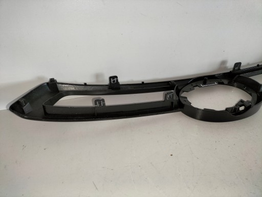 MASKA OBLOGA TOYOTA HILUX VIII 20-