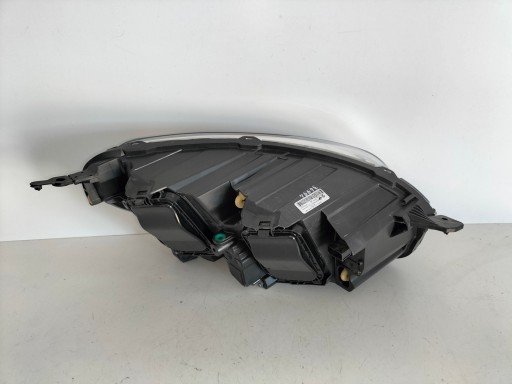 LAMPA FAR PREDNJA LIJEVA STRANA PEUGEOT EXPERT III 16- TRAVELLER XENON