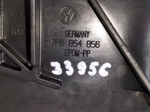 BLATARICE POKLOPAC PRAGA ZADNJI DESNA STRANA VW TOUAREG 7P 14-