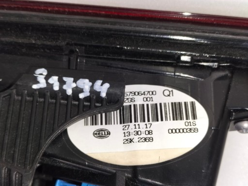 LAMPA FAR ZADNJA  ZADNJI DESNA STRANA MERCEDES CLS W257 18- LED UNUTARNJE NA GEPEKA