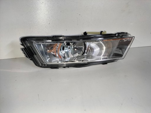 MAGLENKA LAMPA FAR DESNA STRANA SKODA RAPID 12-17 MAGLENKA LAMPA FAR DESNA STRANA SKODA RAPID 12-17