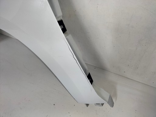 BLATOBRAN PREDNJA STRANA LIJEVA RENAULT TALISMAN 16-