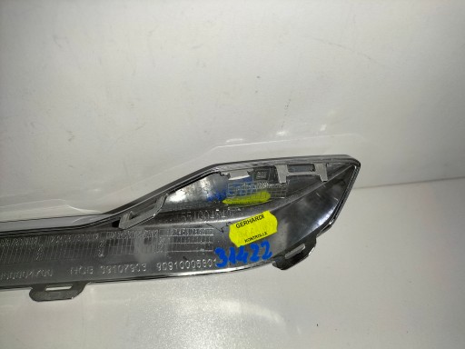 LAJSNA MASKE PREDNJA STRANA KROM DESNA OPEL INSIGNIA B 17- LAJSNA MASKE PREDNJA STRANA KROM DESNA OPEL INSIGNIA B 17-