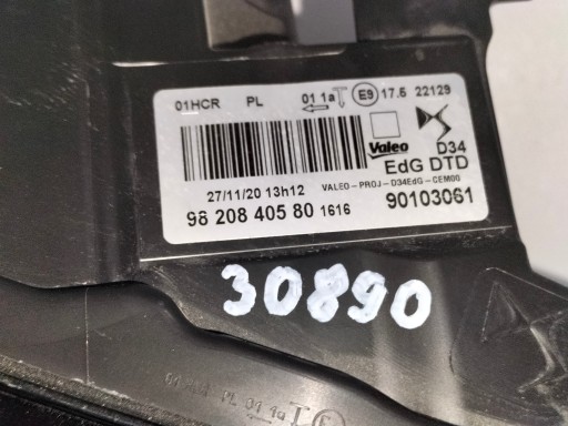 LAMPA FAR PREDNJA DESNA STRANA CITROEN DS3 CROSSBACK 19-