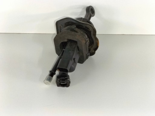 PUMPA SPOJKA POTISNI LEŽAJ VOLVO S60 II 10- S80 V60 V70 III XC60 I XC70