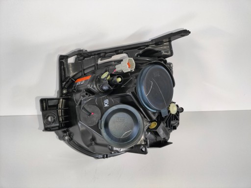 LAMPA FAR PREDNJA DESNA STRANA NISSAN JUKE F15 REDIZAJN 14- XENON LAMPA FAR PREDNJA DESNA STRANA NISSAN JUKE F15 REDIZAJN 14- XENON