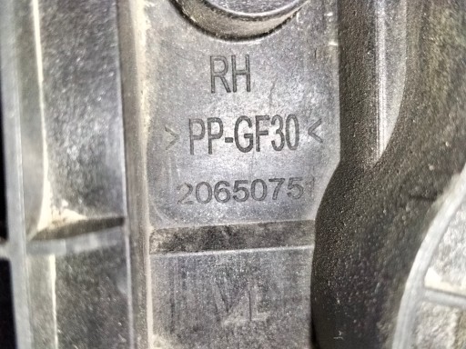 STAKLO LAMPE FAROVI  ZADNJI DESNA STRANA FIAT DOBLO II 10- OPEL COMBO