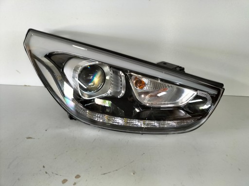 LAMPA FAR PREDNJA DESNA STRANA HYUNDAI IX35 REDIZAJN 13- XENON