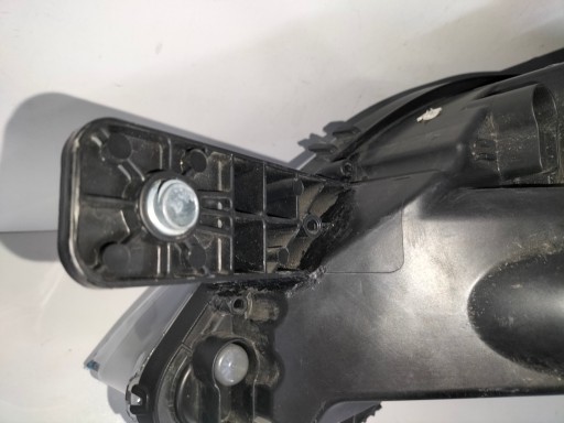LAMPA FAR PREDNJA DESNA STRANA FIAT DUCATO BOXER REDIZAJN 14- LAMPA FAR PREDNJA DESNA STRANA FIAT DUCATO BOXER REDIZAJN 14-