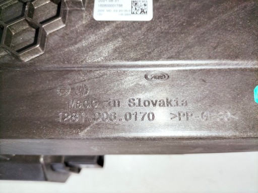 LAMPA FAR PREDNJA DESNA STRANA FORD TOURNEO CONNECT III 21-