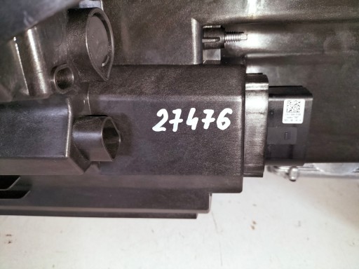 LAMPA FAR PREDNJA DESNA STRANA FORD TOURNEO CONNECT III 21-