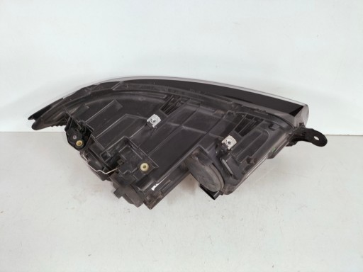 LAMPA FAR PREDNJA LIJEVA STRANA VW TRANSPORTER T6 15- LAMPA FAR PREDNJA LIJEVA STRANA VW TRANSPORTER T6 15-