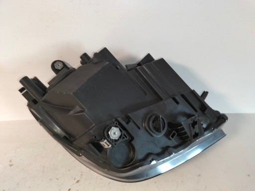 LAMPA FAR PREDNJA LIJEVA STRANA MERCEDES SLK R172 W172 11-