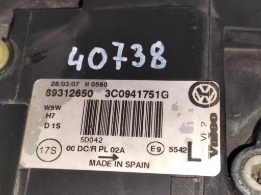 LAMPA FAR PREDNJA LIJEVA STRANA VW PASSAT B6 3C0 05-07 XENON LAMPA FAR PREDNJA LIJEVA STRANA VW PASSAT B6 3C0 05-07 XENON