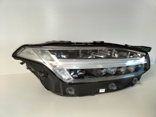 LAMPA FAR PREDNJA DESNA STRANA VOLVO XC90 XC-90 II 15- FULL LED