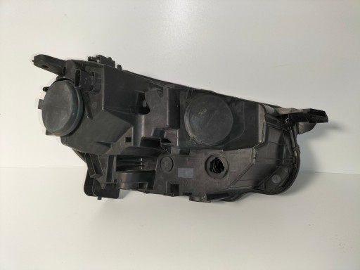 LAMPA FAR PREDNJA LIJEVA STRANA PEUGEOT RIFTER 18- PARTNER IV