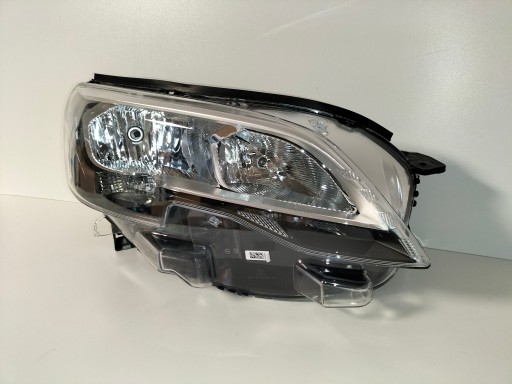 LAMPA FAR PREDNJA DESNA STRANA PEUGEOT EXPERT III 16-