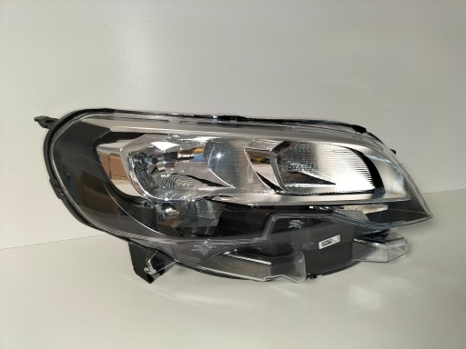 LAMPA FAR PREDNJA DESNA STRANA PEUGEOT EXPERT III 16-