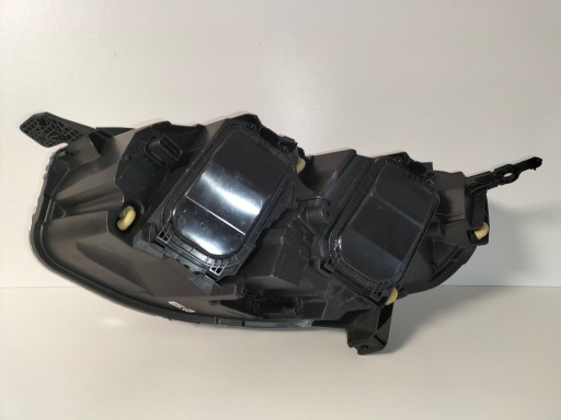 LAMPA FAR PREDNJA DESNA STRANA PEUGEOT EXPERT III 16-
