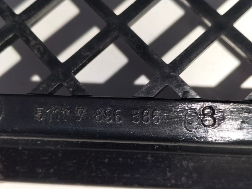 MASKA MREŽICA BRANIKA PREDNJA STRANA SREDNJA BMW 5 E60 E61 03-06 M-PAKET