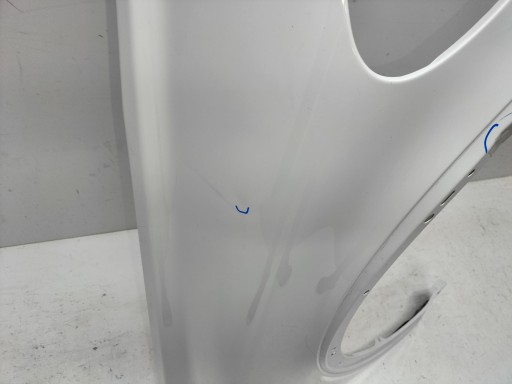 BLATOBRAN PREDNJA STRANA DESNA VOLVO C30 06-