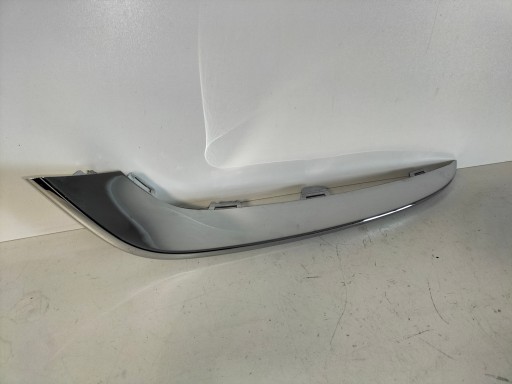 LAJSNA KROM MASKE BRANIKA PREDNJA STRANA DESNA BMW 3 GT F34 13- LUXURY LINE LAJSNA KROM MASKE BRANIKA PREDNJA STRANA DESNA BMW 3 GT F34 13- LUXURY LINE
