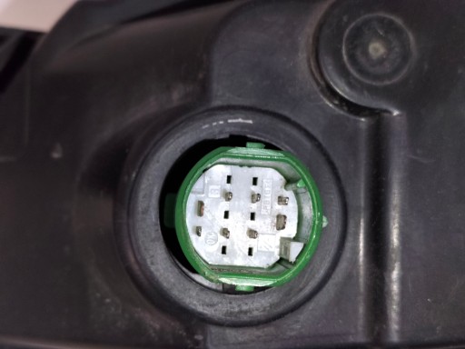 LAMPA FAR PREDNJA DESNA STRANA FIAT DUCATO BOXER III REDIZAJN 14-