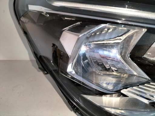 LAMPA FAR PREDNJA DESNA STRANA PEUGEOT 3008 5008 II 16- LAMPA FAR PREDNJA DESNA STRANA PEUGEOT 3008 5008 II 16-