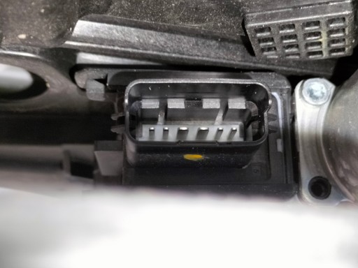 DIZAČ PROZOR VRATA ZADNJI PANEL DESNA STRANA KIA PROCEED III 18- PRO CEED