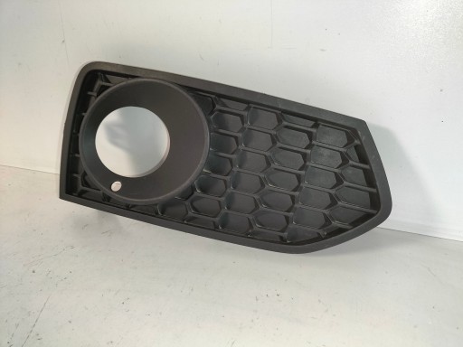 MASKA MREŽICA BRANIKA PREDNJEG PREDNJA STRANA DESNA BMW 2 F22 F23 14- M-PAKET MASKA MREŽICA BRANIKA PREDNJEG PREDNJA STRANA DESNA BMW 2 F22 F23 14- M-PAKET