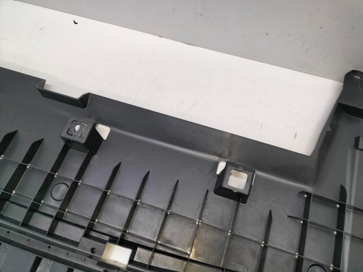 POKLOPAC  ISPODLOGA ISPOD BRANIK PREDNJA STRANA PEUGEOT 408 2 II P54 22-