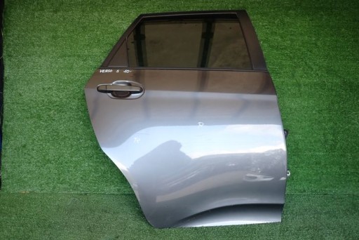 TOYOTA VERSO S 10- VRATA DESNA  ZADNJA ZADNJI
