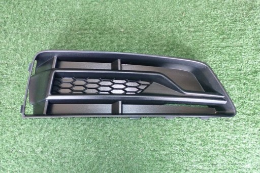 AUDI A4 B9 ALLROAD 15- MREŽICA BRANIKA DESNA STRANA