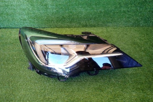 OPEL ASTRA K V LUX 16- FAR DESNA STRANA LAMPA