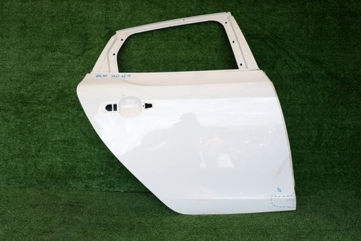VOLVO V40 12- VRATA DESNA  ZADNJA ZADNJI