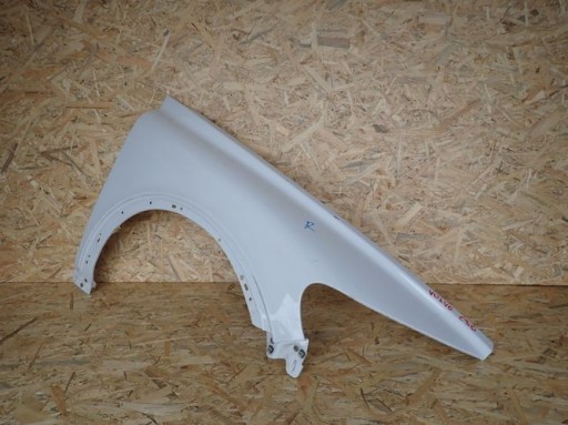 VOLVO C30 BLATOBRAN DESNA STRANA PREDNJA